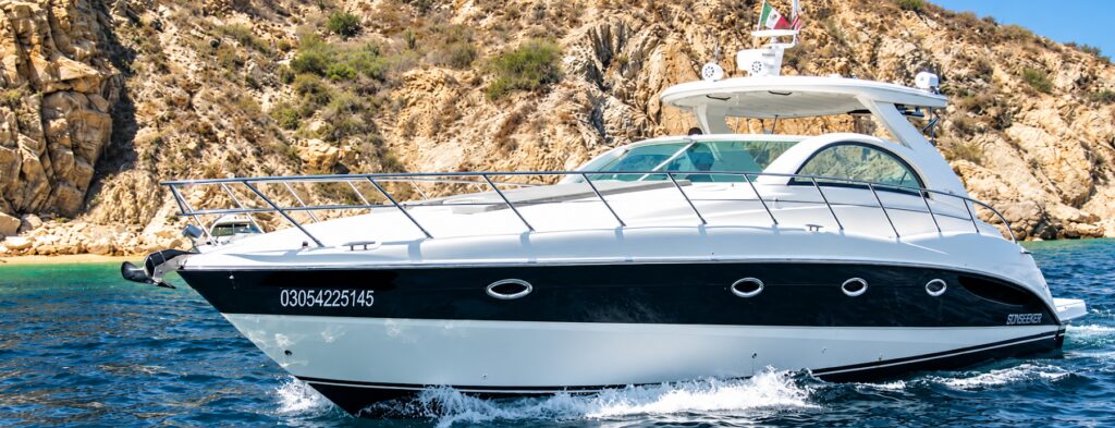 Eclipse 46 ft profile under way